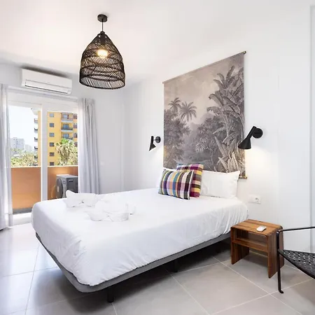 Home2book Stunning Sea Front Caletillas, Pool Канделария