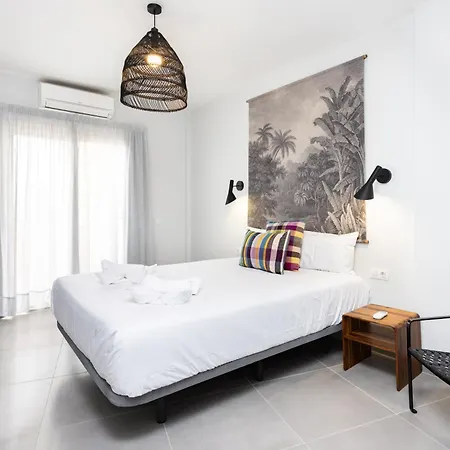 Home2book Stunning Sea Front Caletillas, Pool Апартаменты Канделария